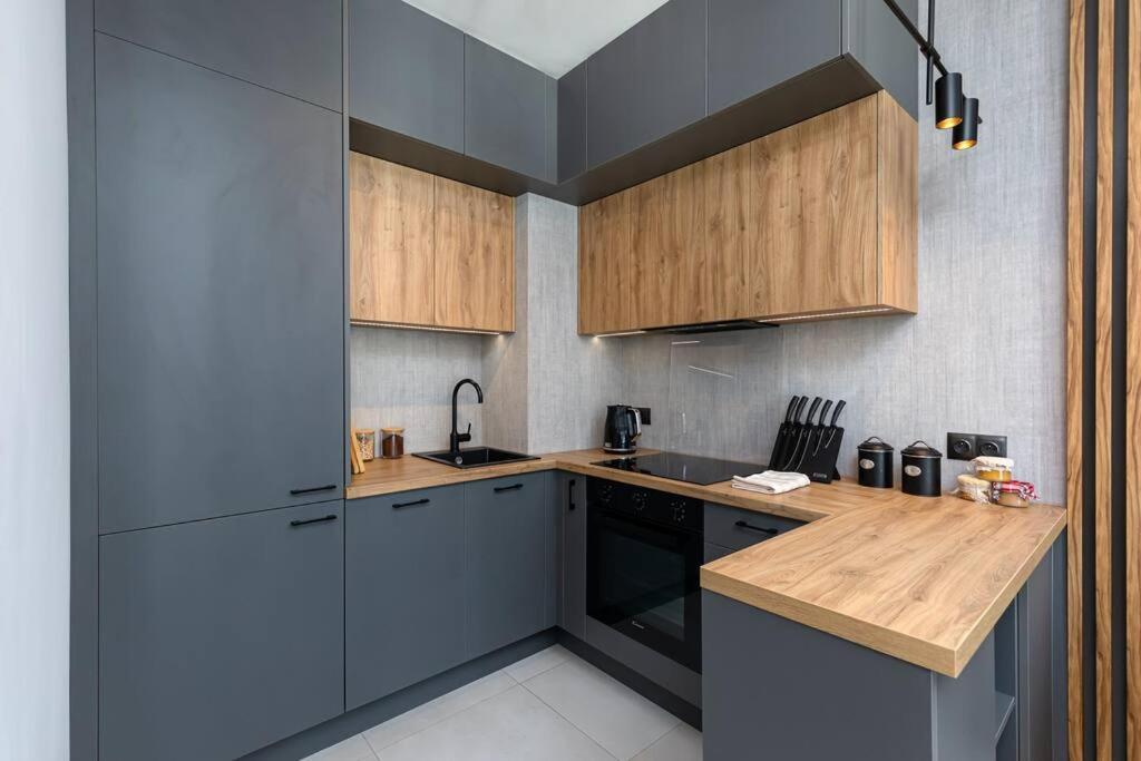 Port Praski Stylish Apartment Near Old Town Warsawa Bagian luar foto