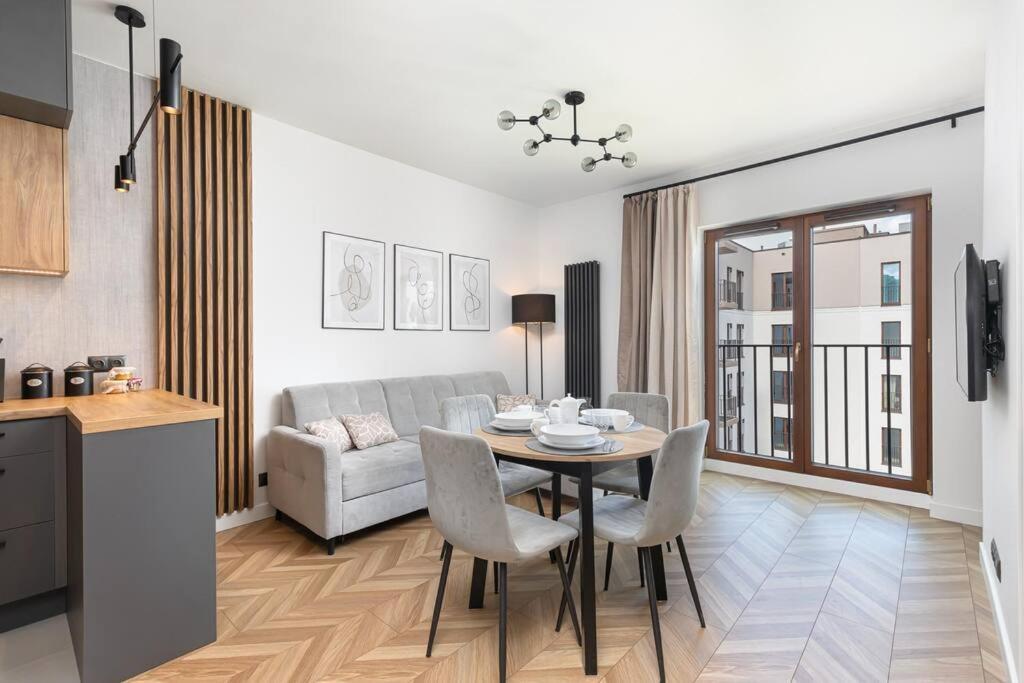 Port Praski Stylish Apartment Near Old Town Warsawa Bagian luar foto